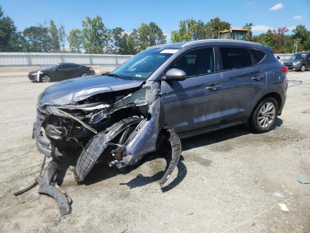  Salvage Hyundai TUCSON