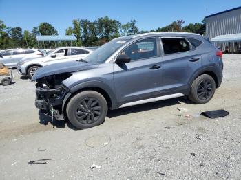  Salvage Hyundai TUCSON