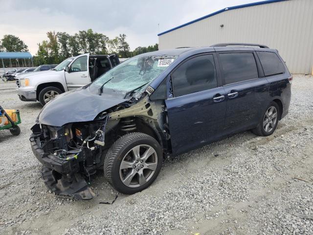  Salvage Toyota Sienna
