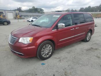  Salvage Chrysler Minivan