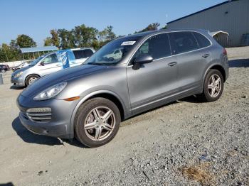  Salvage Porsche Cayenne