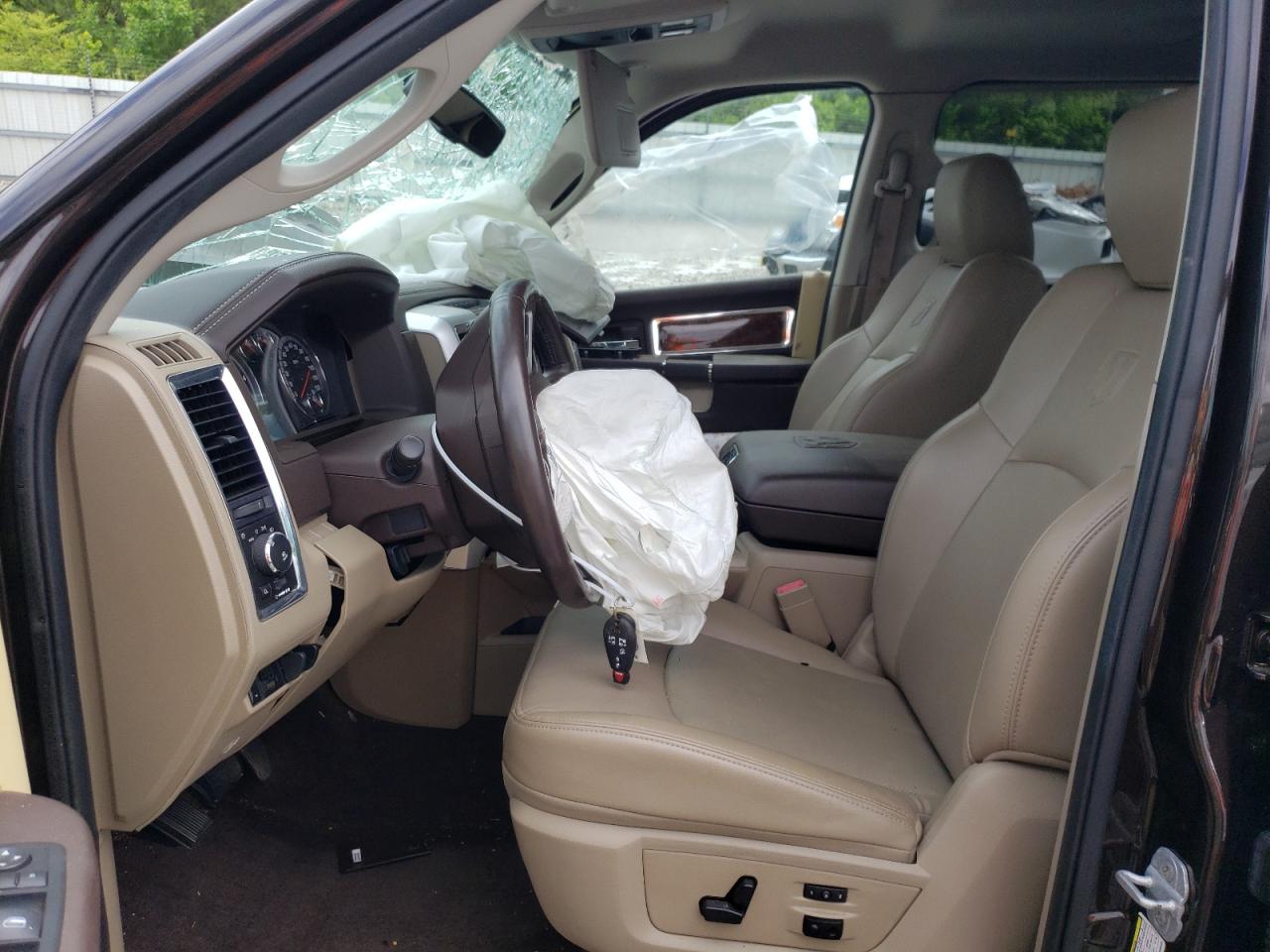 Dodge Ram 3500 Image 3