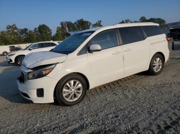  Salvage Kia Sedona