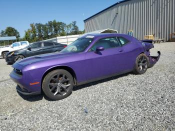  Salvage Dodge Challenger