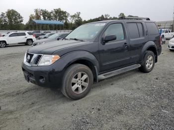  Salvage Nissan Pathfinder
