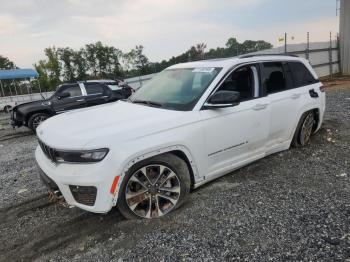 Salvage Jeep Grand Cherokee