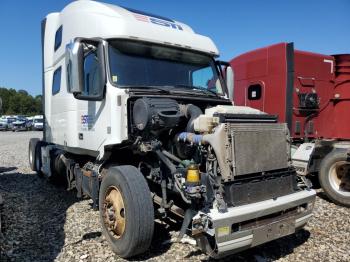  Salvage Volvo Vnl