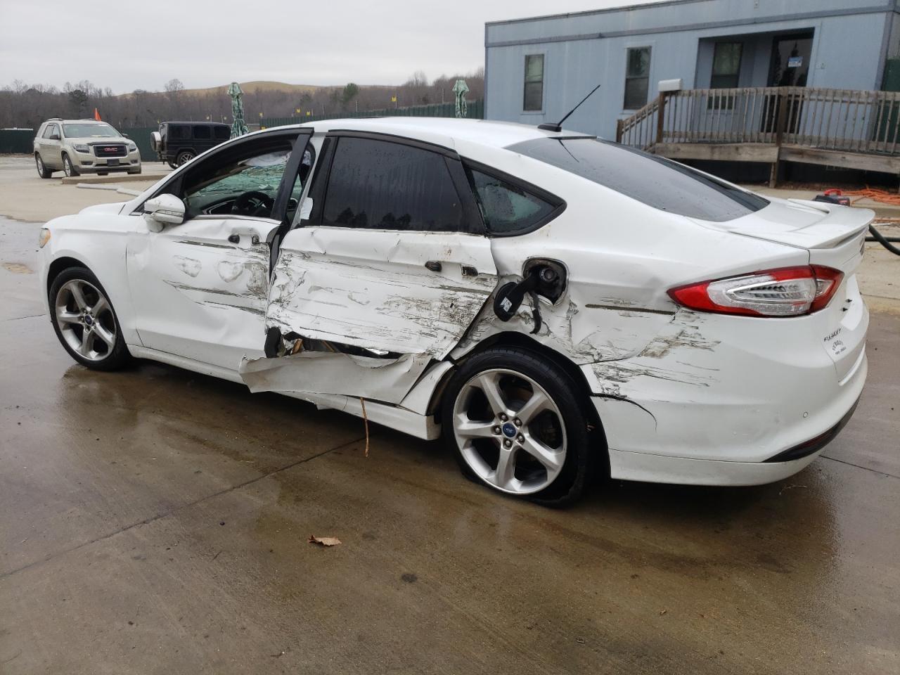 Ford Fusion Se Image 8