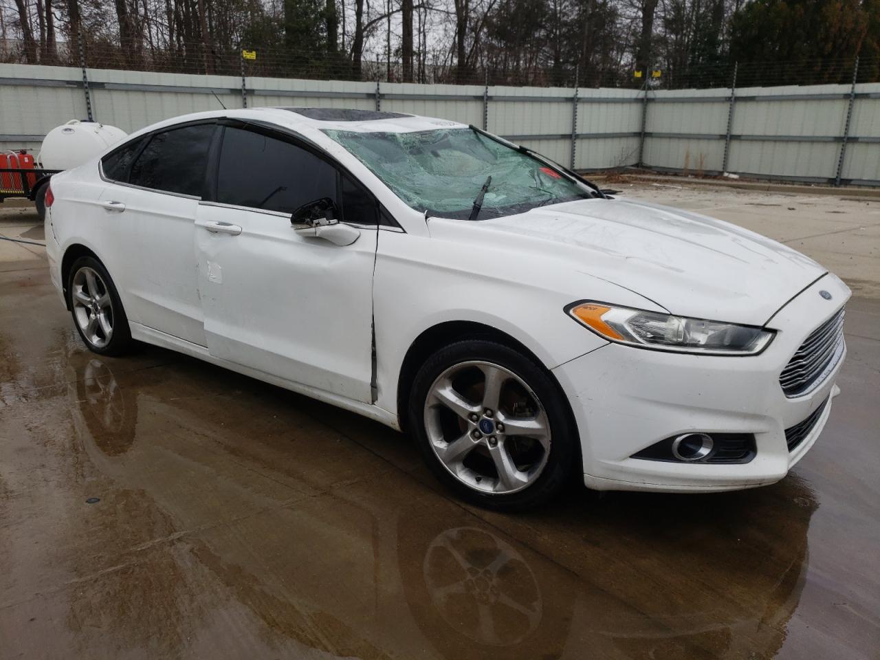 Ford Fusion Se Image 4