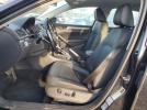 Volkswagen Passat S Image 8