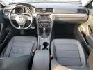 Volkswagen Passat S Image 7