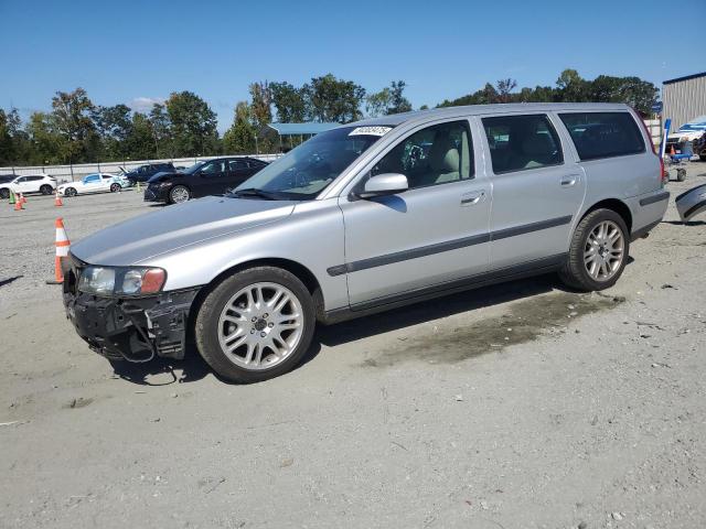  Salvage Volvo V70