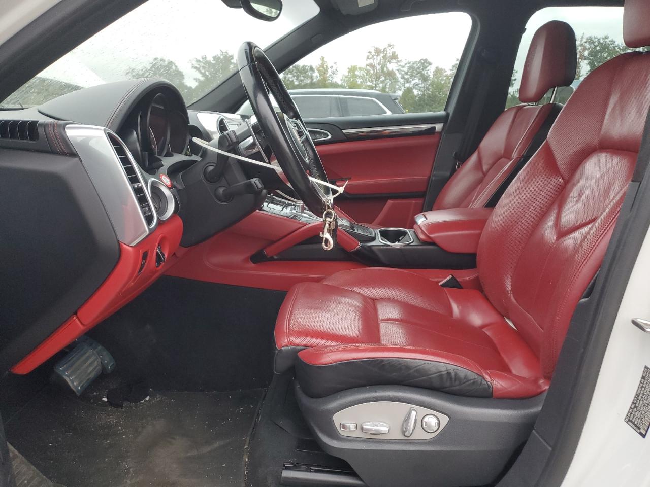 Porsche Cayenne Se Hybrid Platinum Image 8