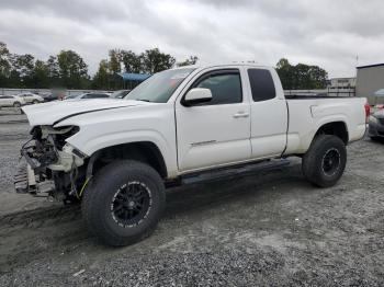  Salvage Toyota Tacoma