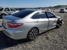 Toyota Camry Le Image 10