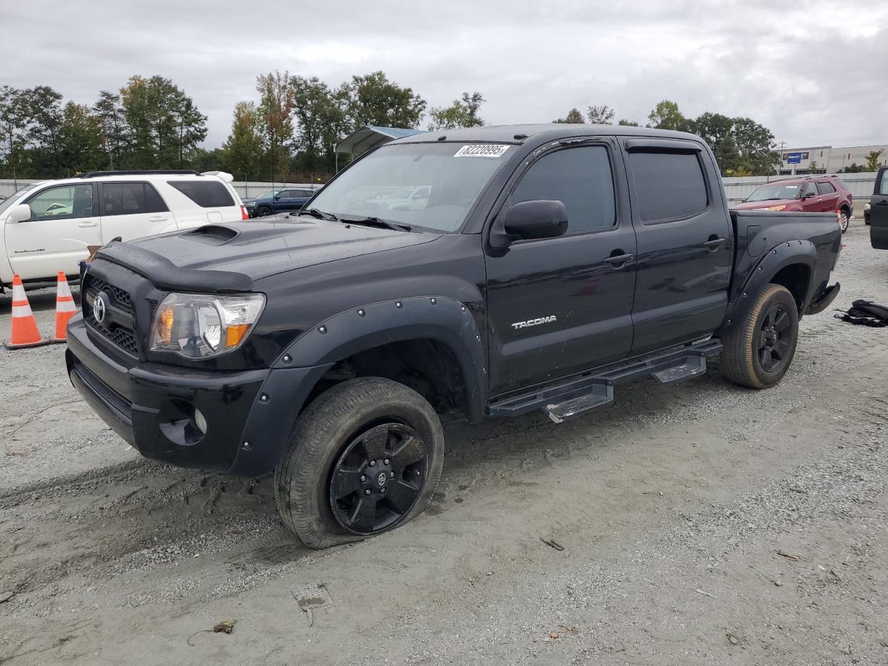 Toyota Tacoma Double Cab Image 1