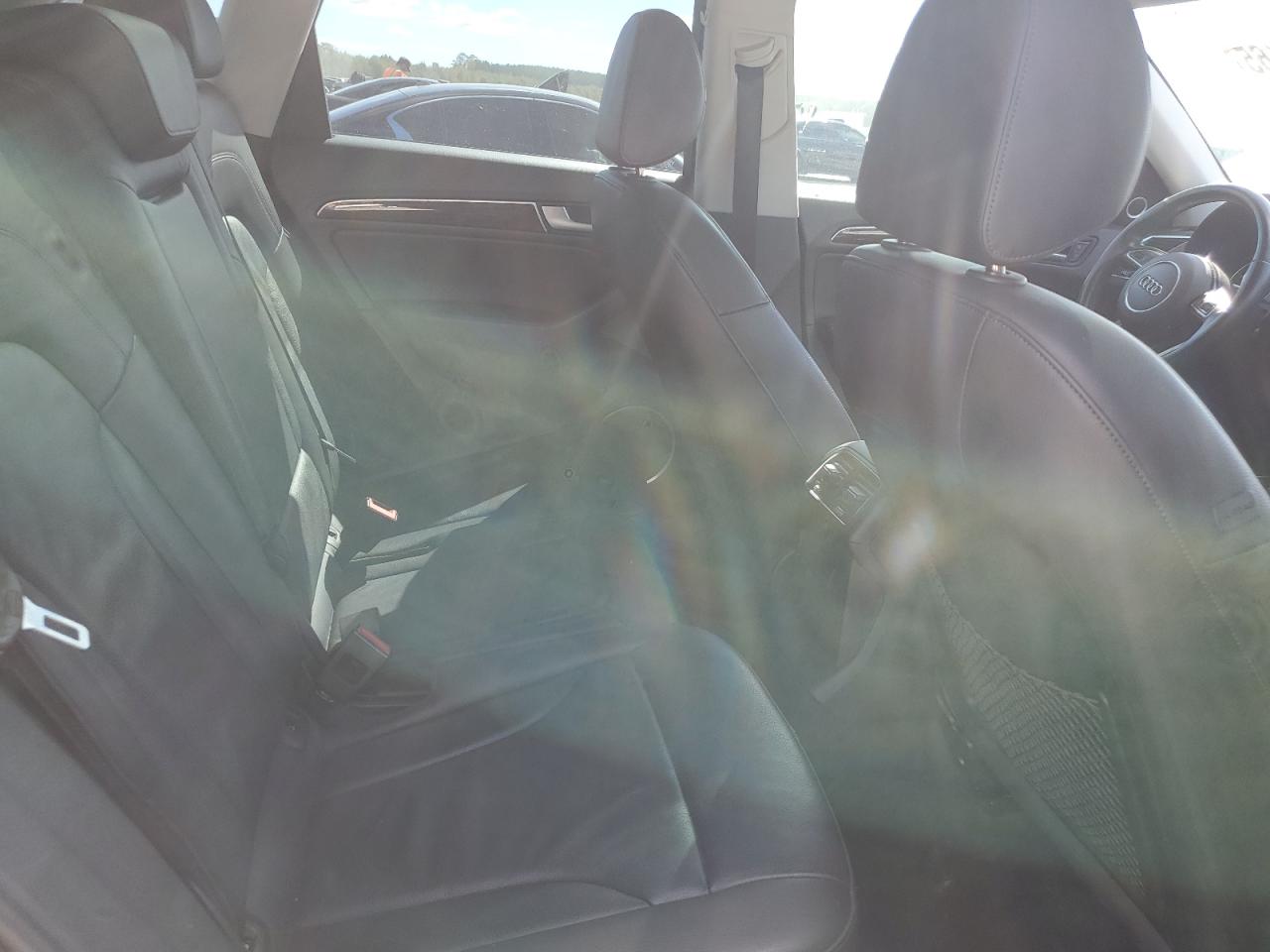 Audi Q5 Premium Plus Image 10