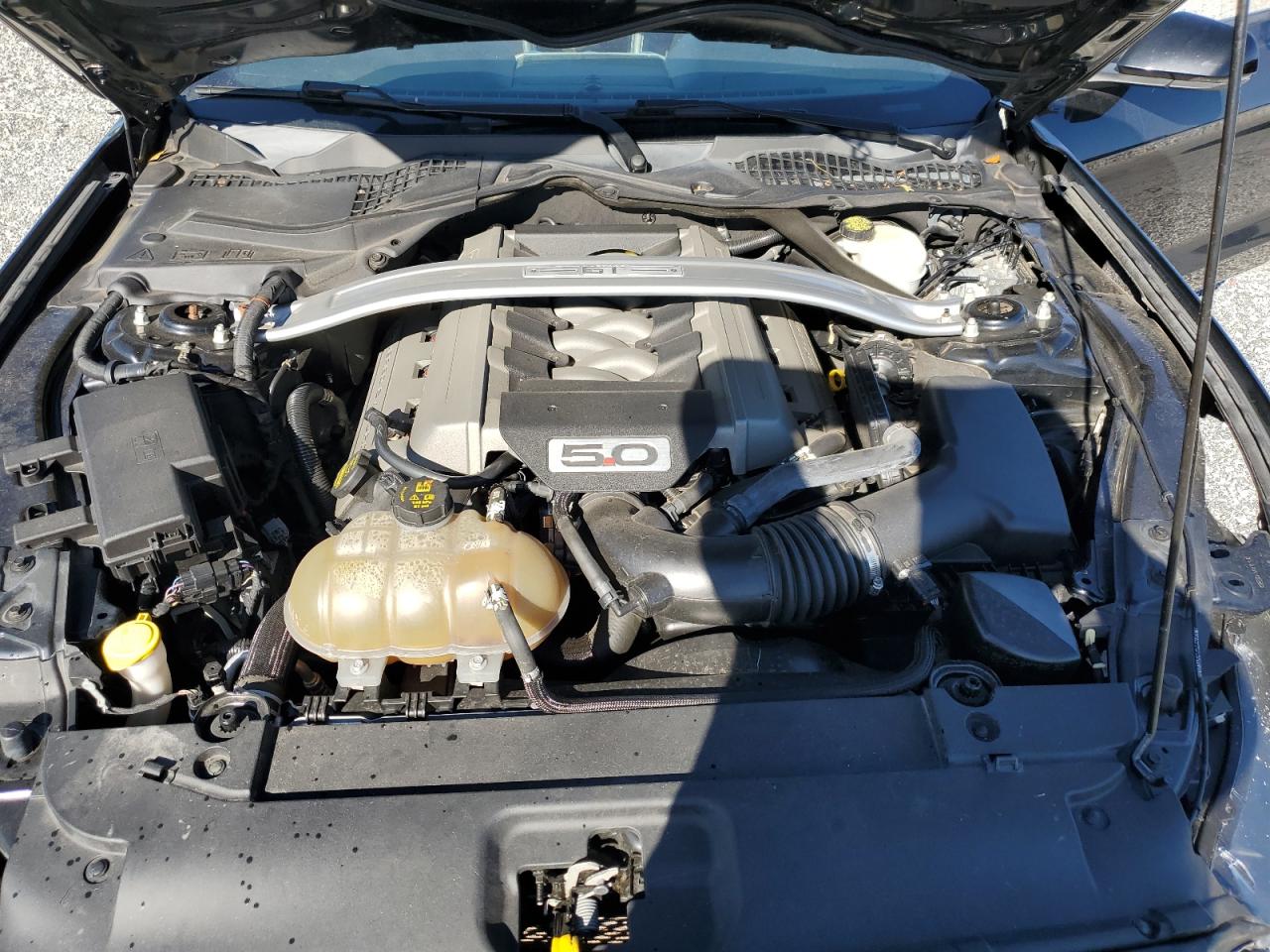 Ford Mustang Gt Image 7