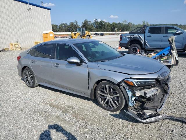 Honda Civic Touring Image 3