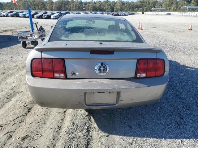 Ford Mustang Image 7