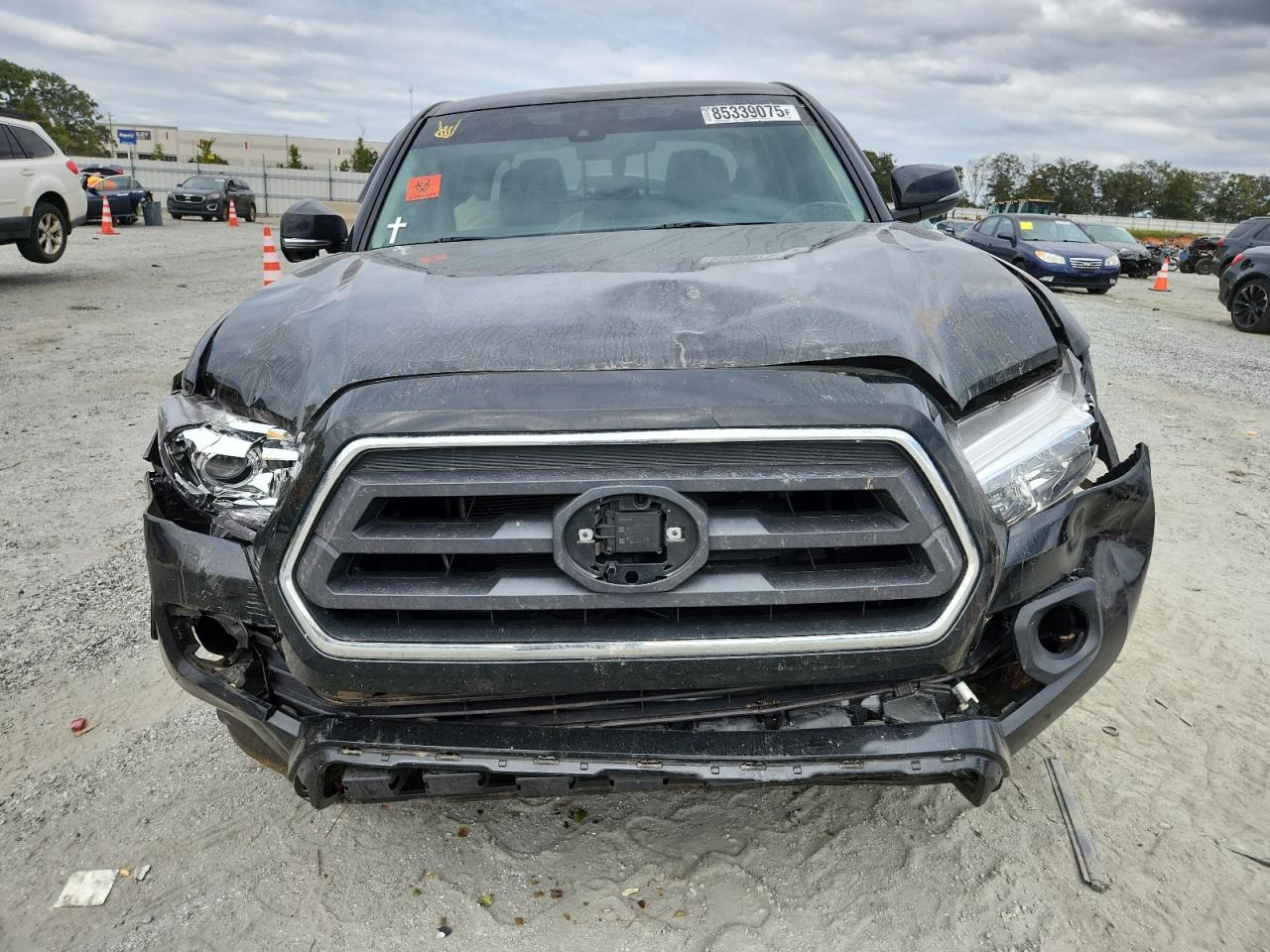 Toyota Tacoma Double Cab Image 6
