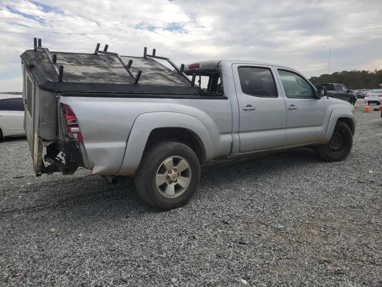 Toyota Tacoma Double Cab Prerunner Long Bed Image 2