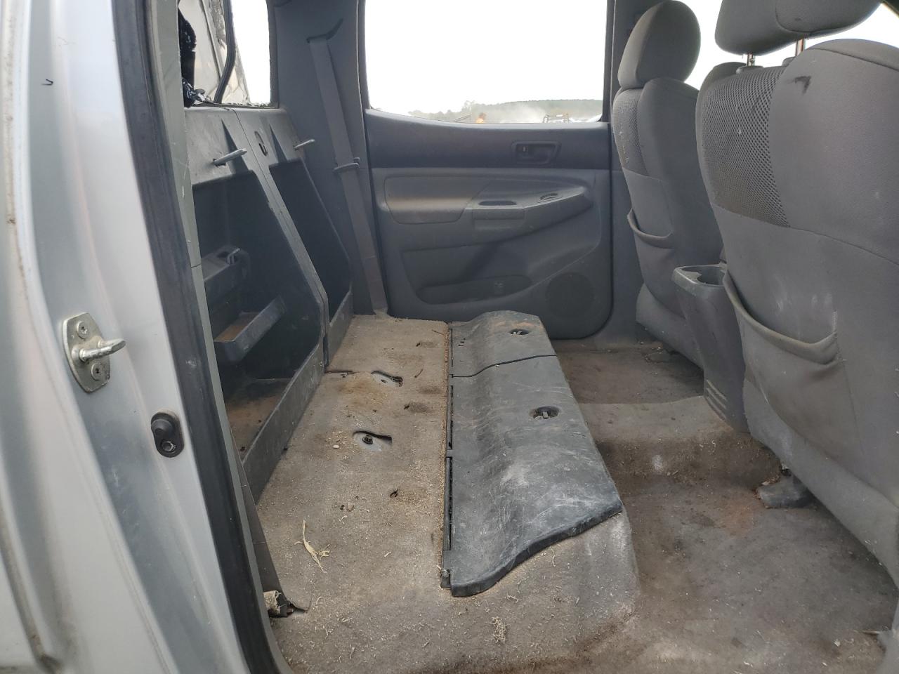 Toyota Tacoma Double Cab Prerunner Long Bed Image 10