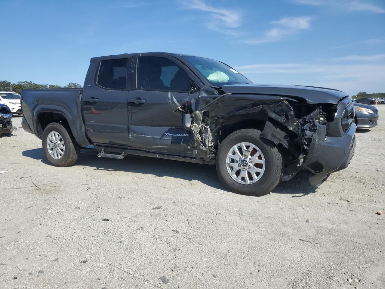 Toyota Tacoma Double Cab Image 6