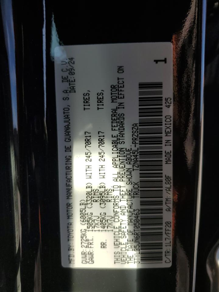 Toyota Tacoma Double Cab Image 12