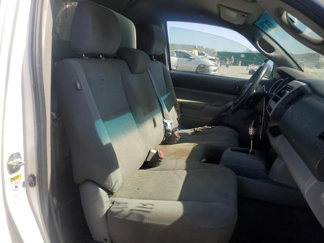 Toyota Tacoma Image 10