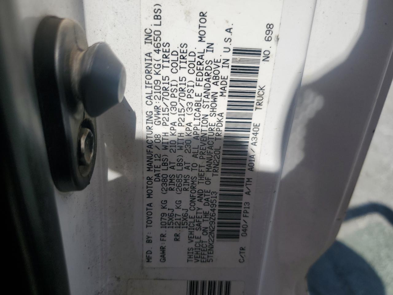 Toyota Tacoma Image 7