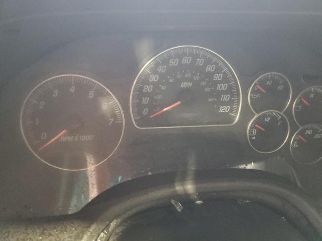 GMC Envoy Xuv Image 8