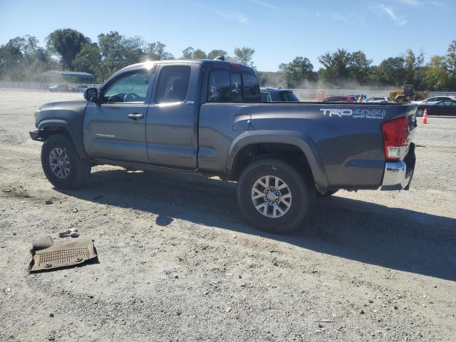 Toyota Tacoma Access Cab Image 8