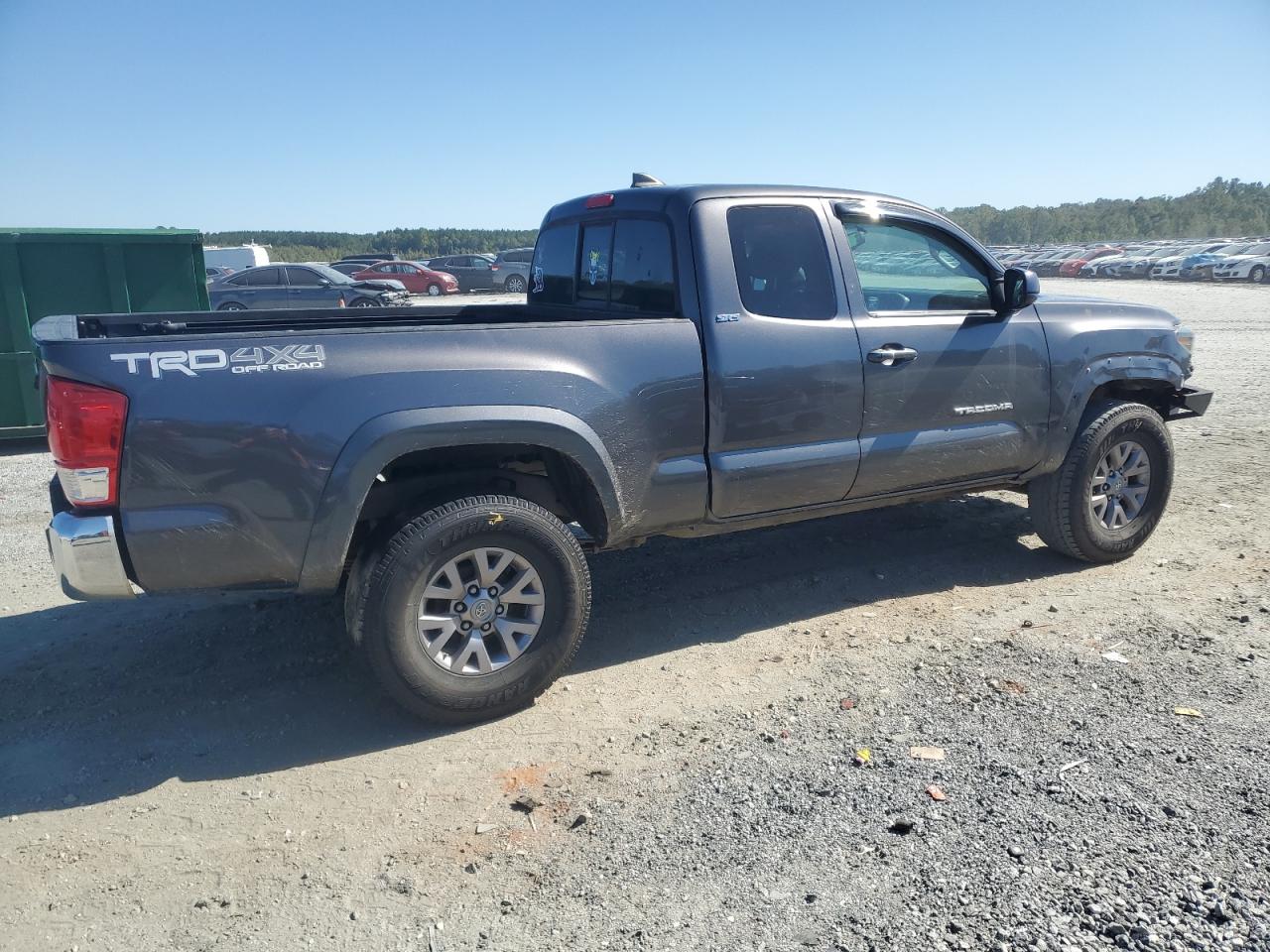 Toyota Tacoma Access Cab Image 5