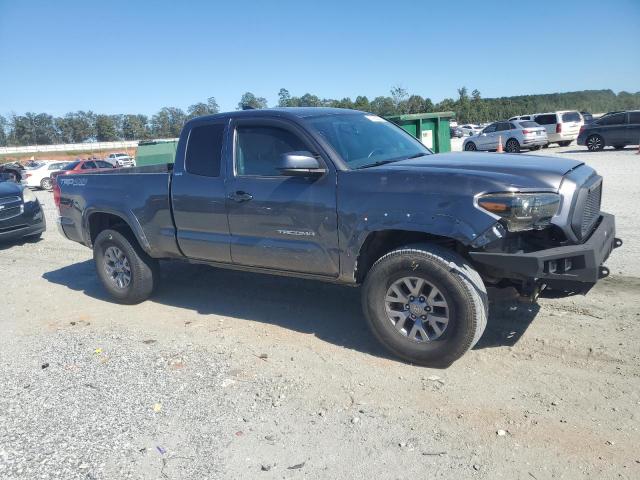 Toyota Tacoma Access Cab Image 3