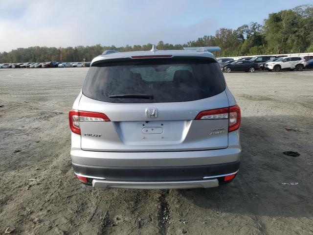 Honda Pilot Touring Image 2