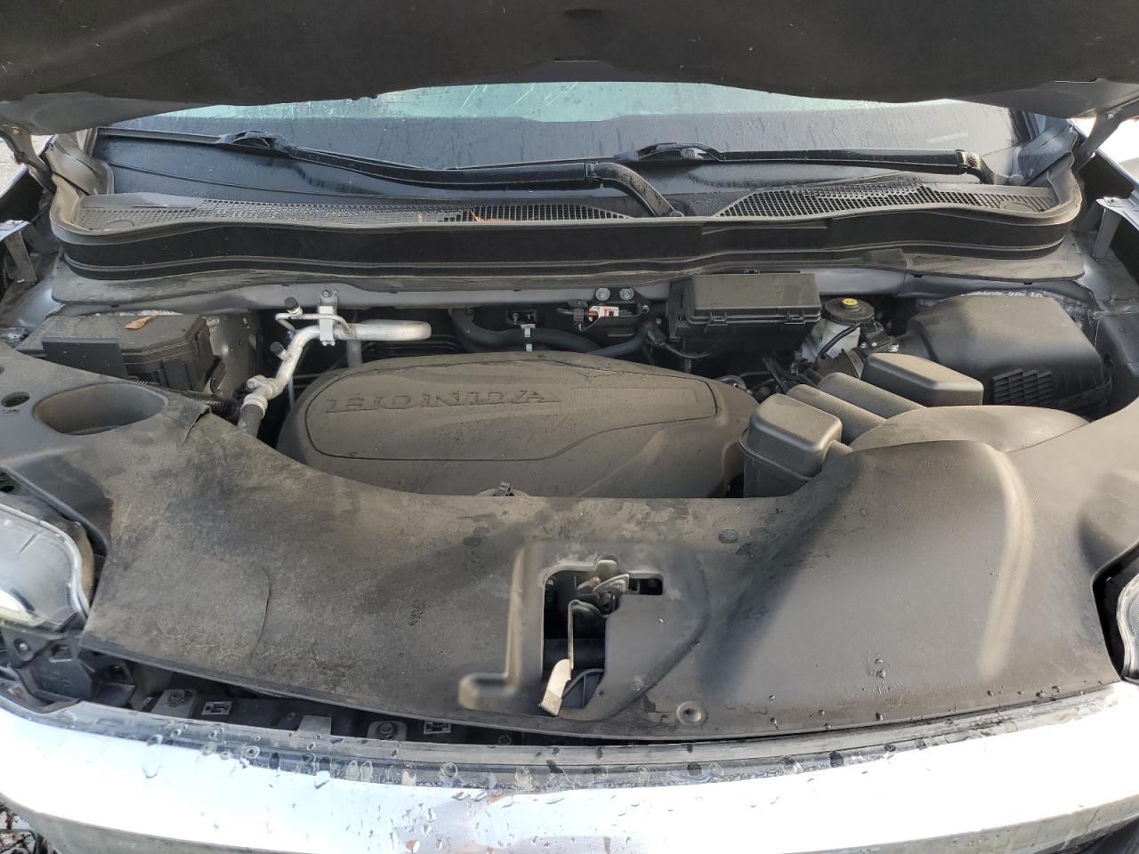 Honda Pilot Touring Image 9