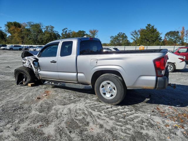 Toyota Tacoma Access Cab Image 6