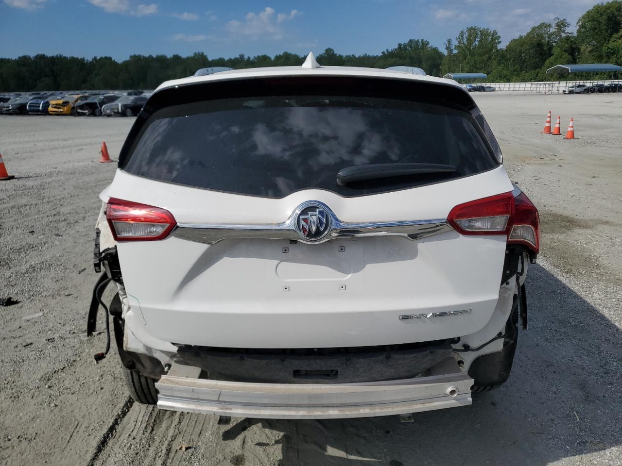 Buick Envision Essence Image 7