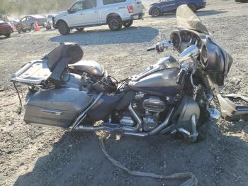  Salvage Harley-Davidson Flse