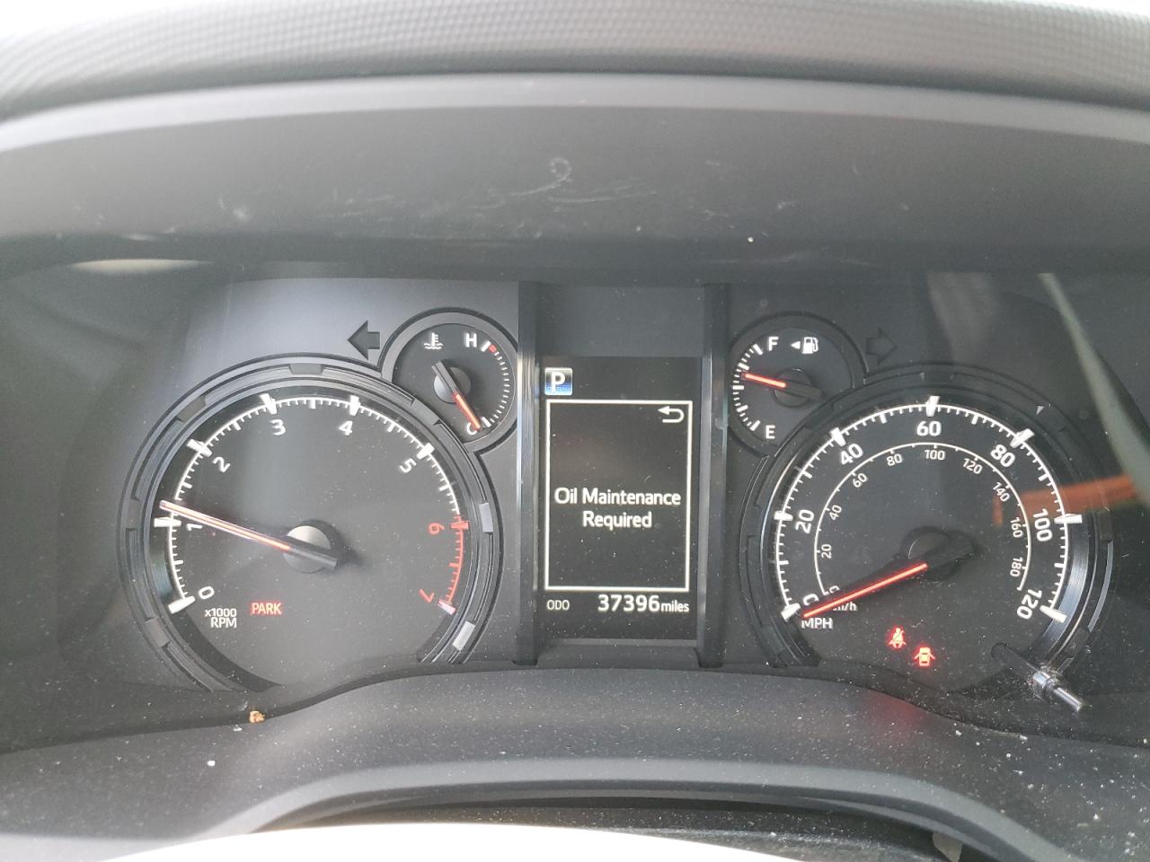 Toyota 4Runner Sr5 Image 3