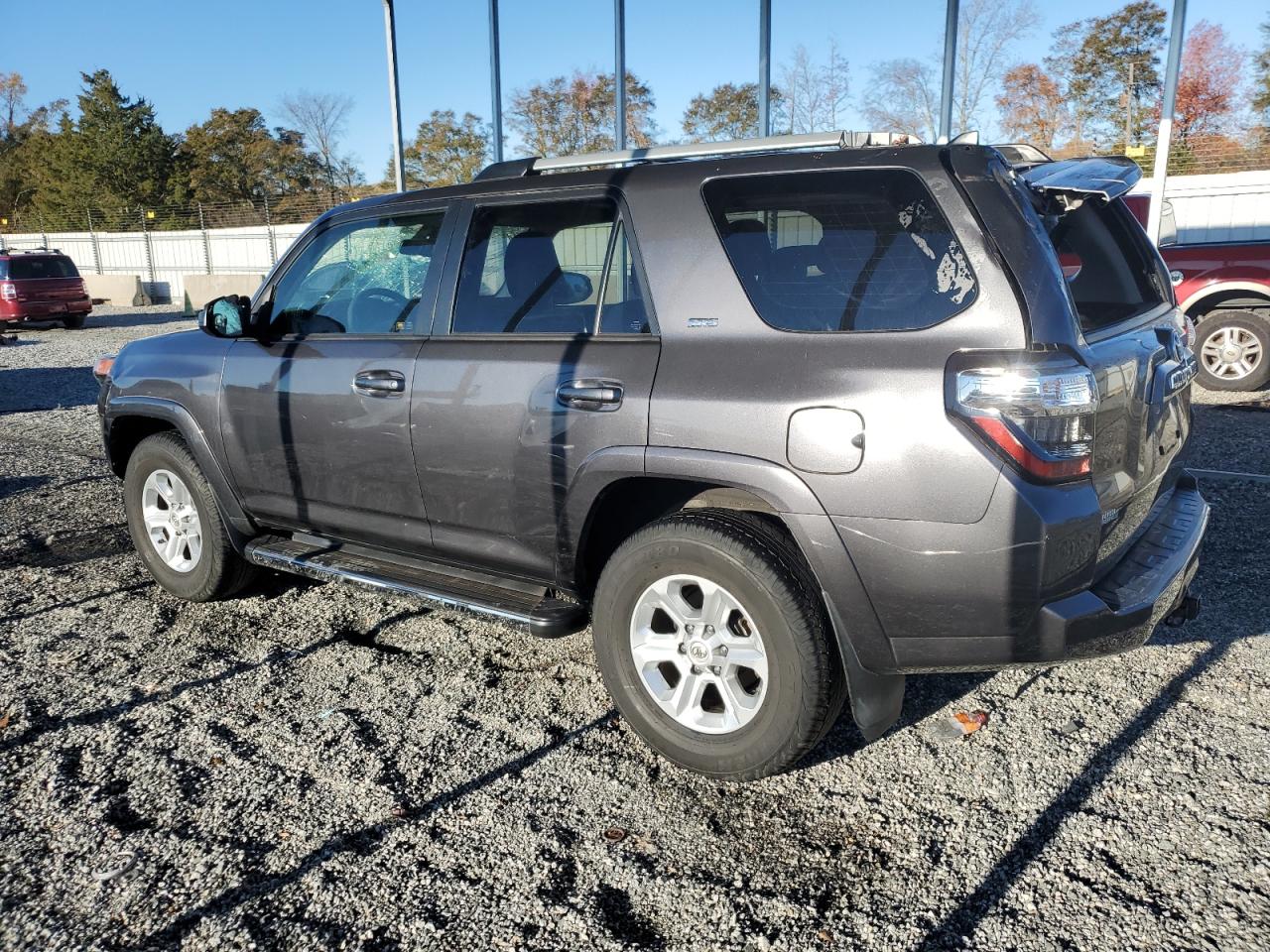 Toyota 4Runner Sr5 Image 5