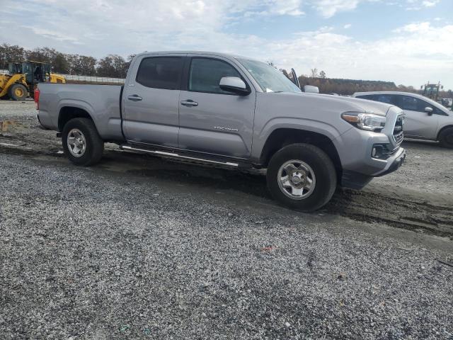 Toyota Tacoma Double Cab Image 8