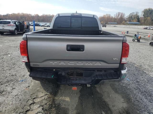 Toyota Tacoma Double Cab Image 11