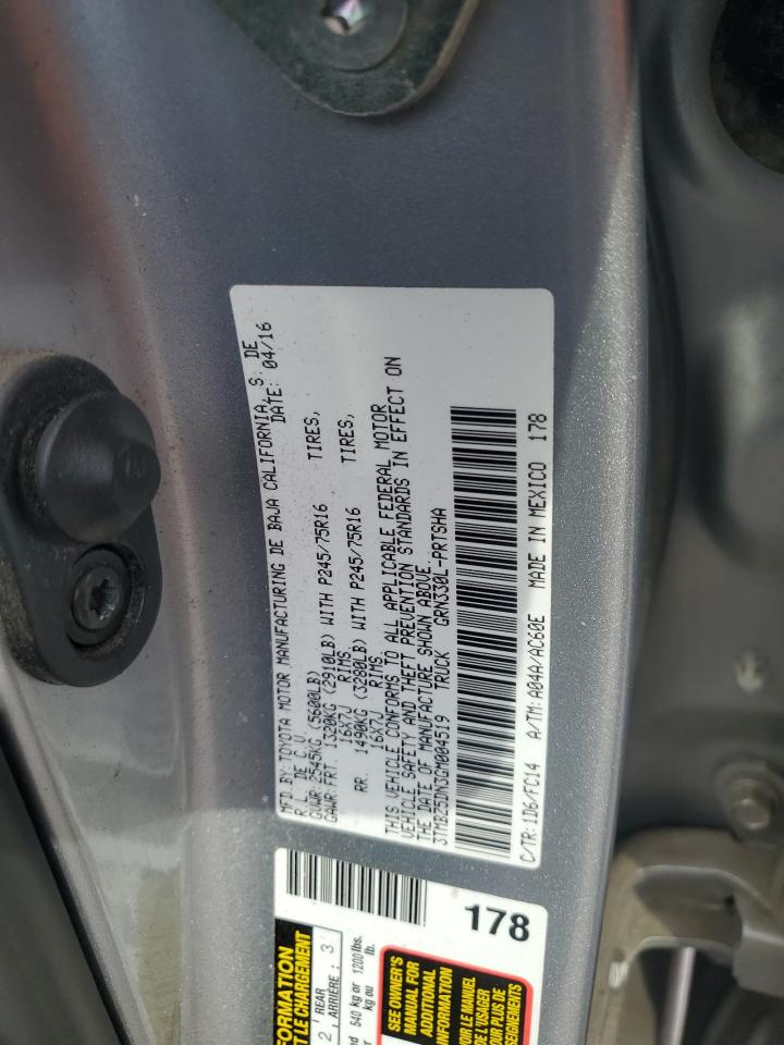 Toyota Tacoma Double Cab Image 12