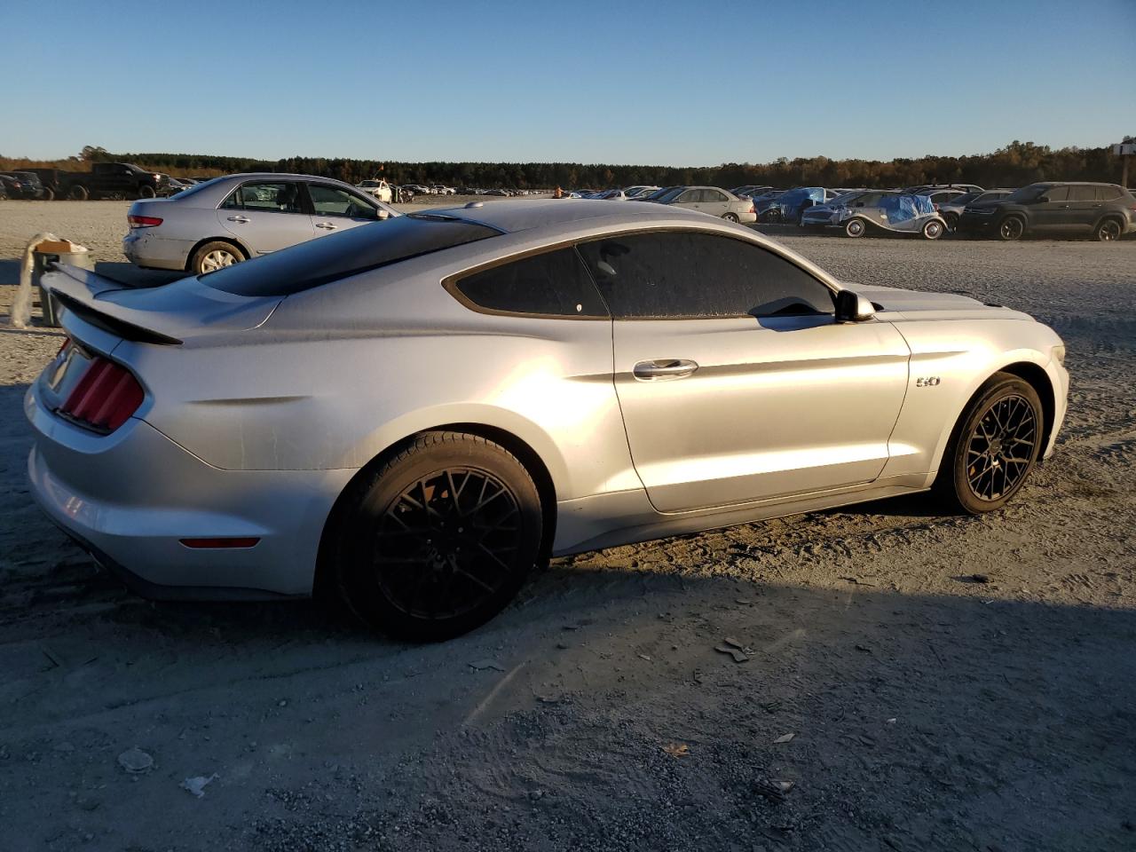 Ford Mustang Gt Image 3