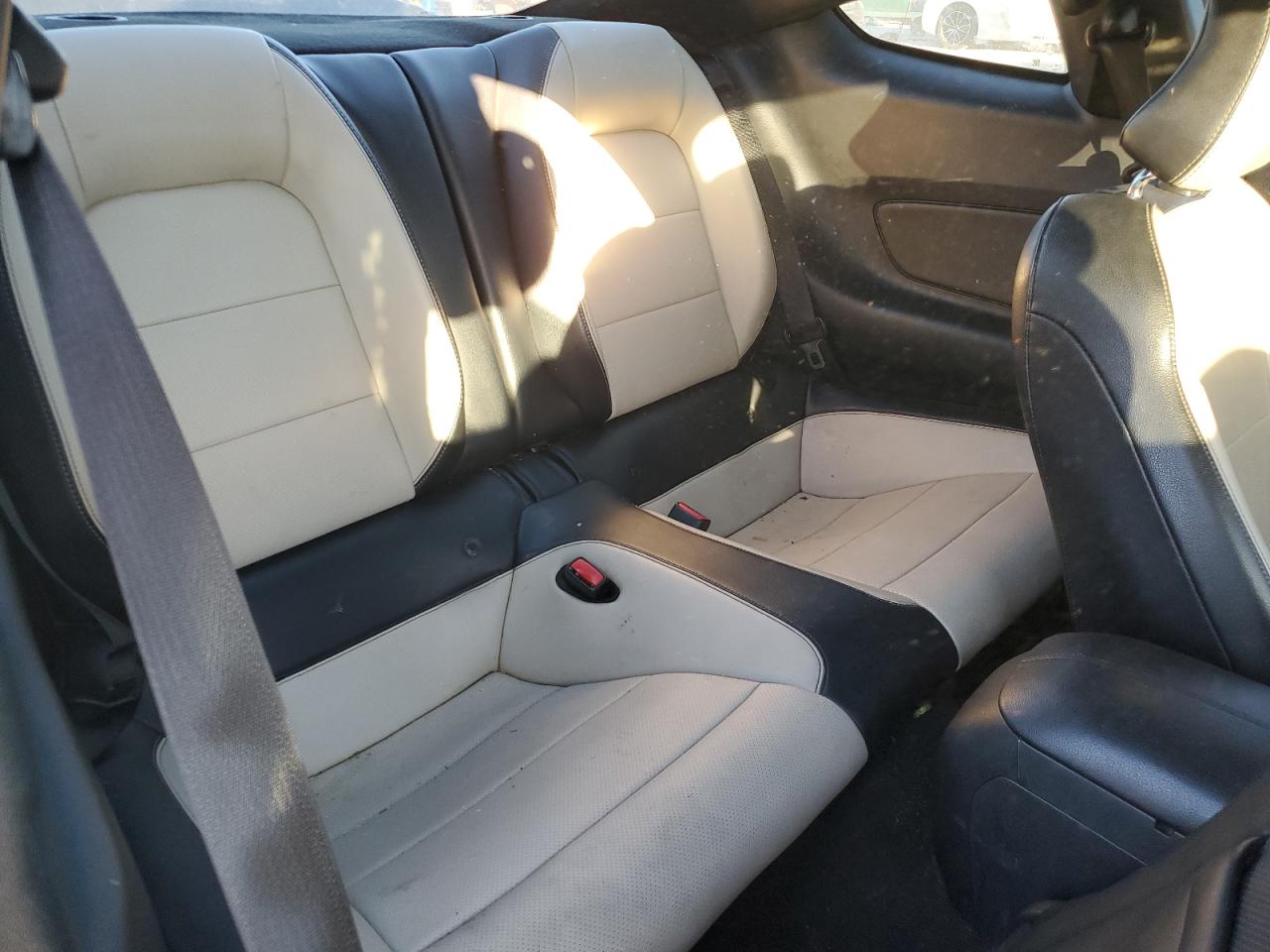 Ford Mustang Gt Image 13