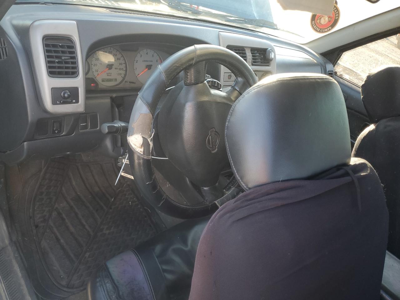 Nissan Frontier Crew Cab Xe Image 10