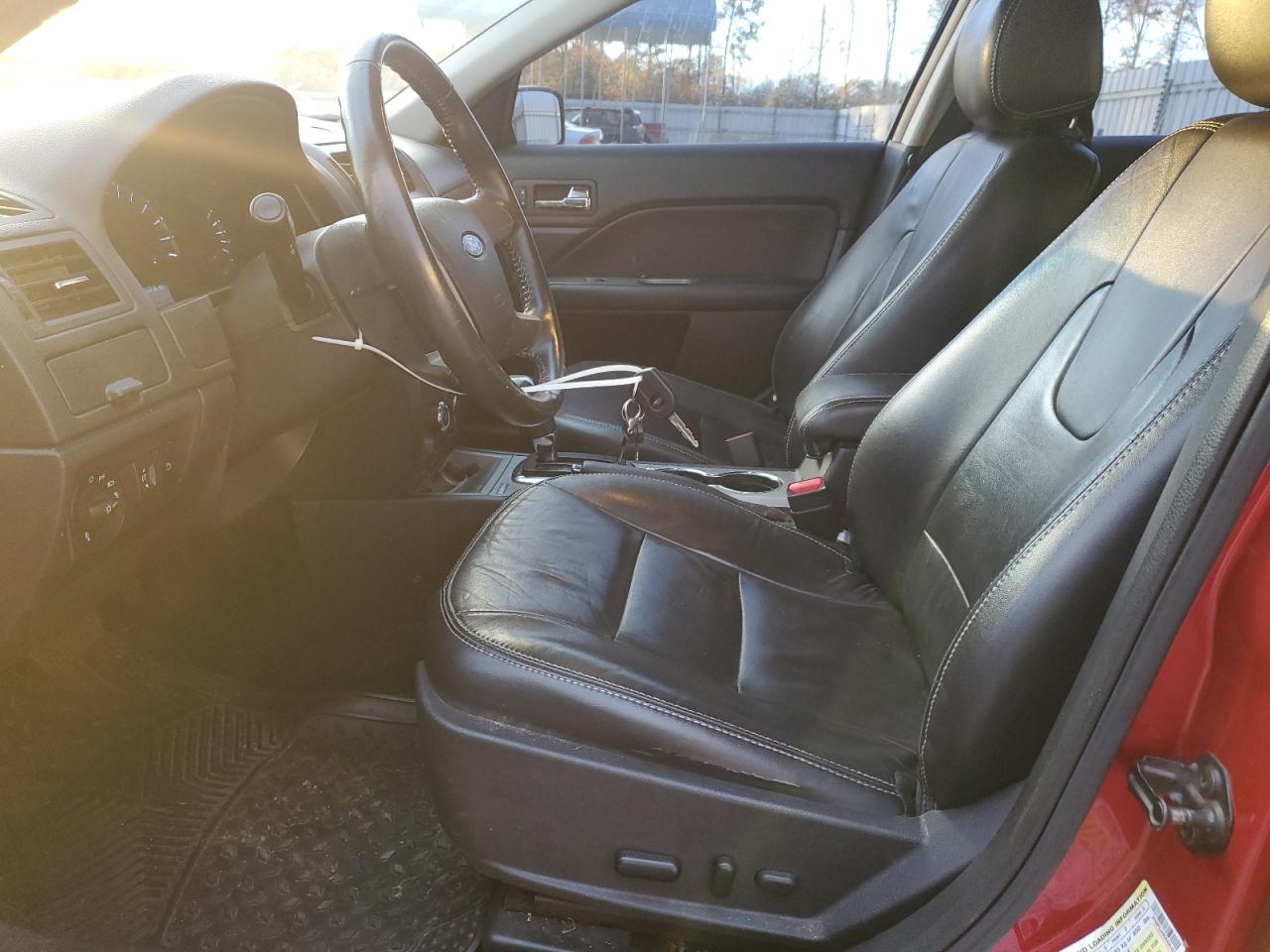 Ford Fusion Sel Image 12