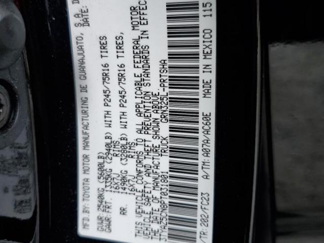 Toyota Tacoma Double Cab Image 4